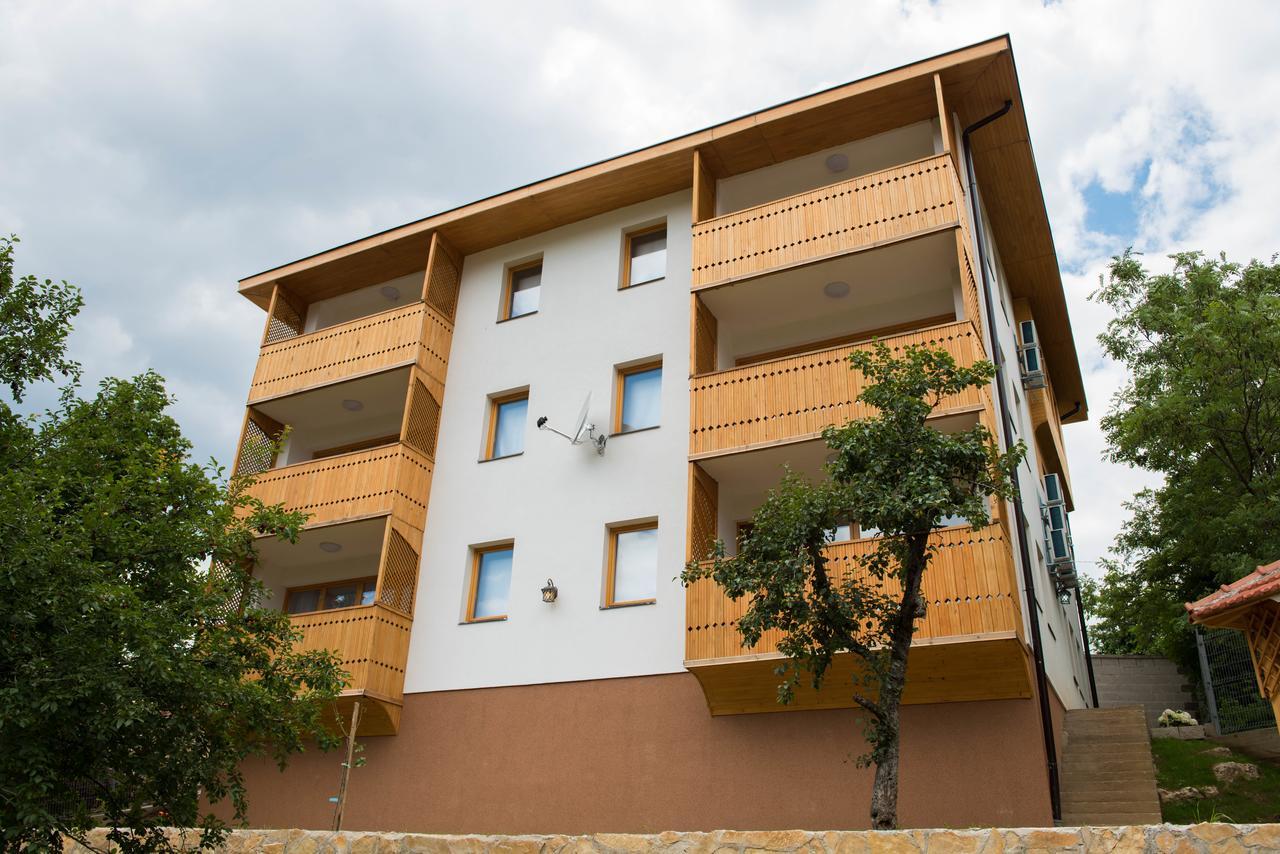 Leader Apartment Sarajevo Ngoại thất bức ảnh