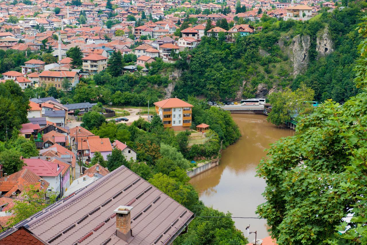 Leader Apartment Sarajevo Ngoại thất bức ảnh